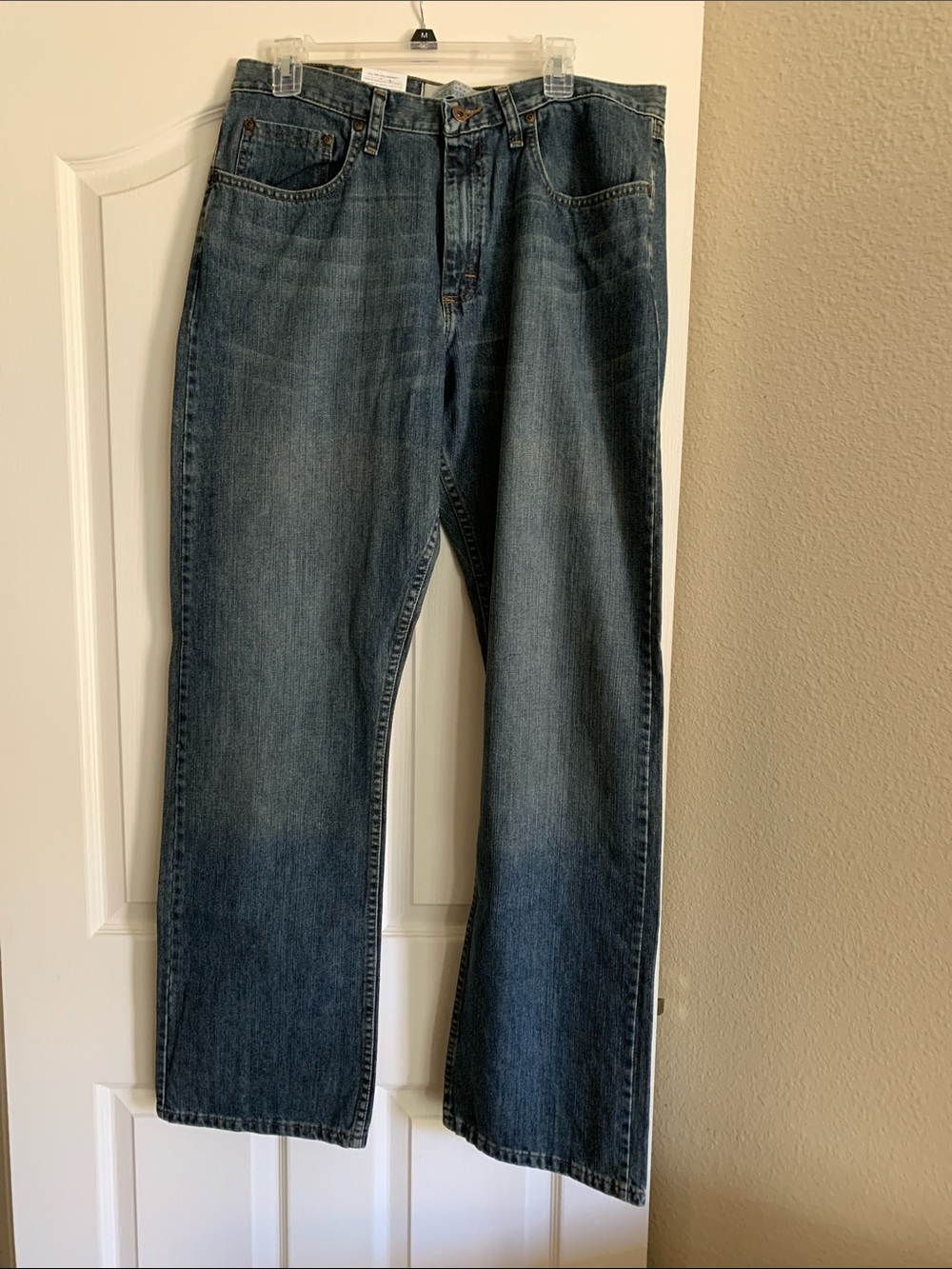 Wrangler Men's Straight Leg Denim Jeans - Medium Blue Wash